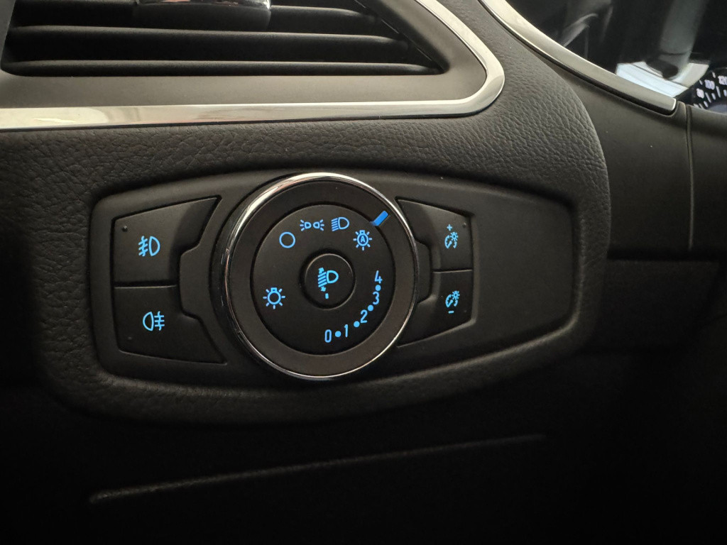 Ford S-Max 1.5 titanium
