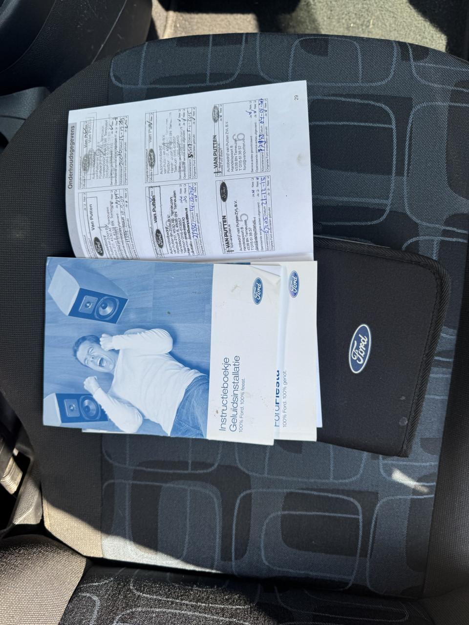 Ford Fiesta 1.3 51KW Futura 3DRS 2007 Blauw Airco Apk Nap