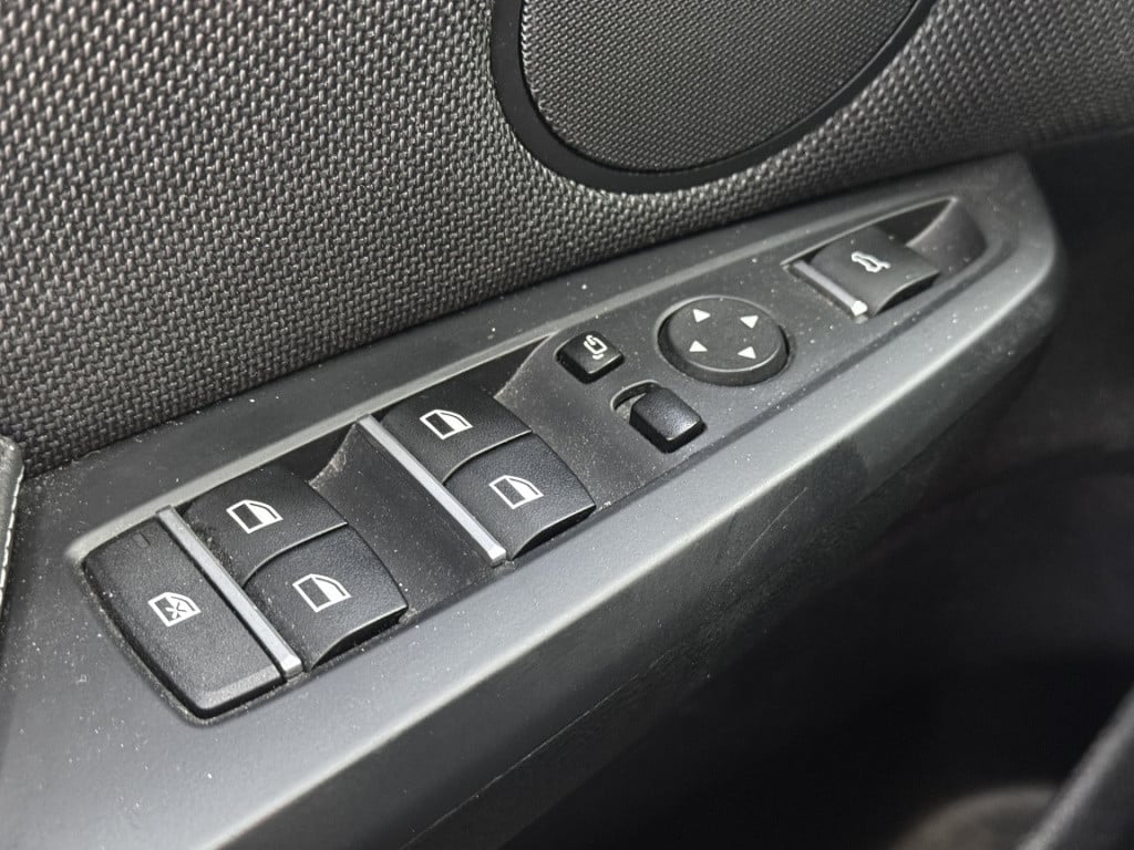 BMW X3 xdrive20i high executive | m-pakket | 19'' lmv | pano | camera