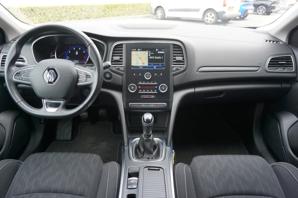 Renault Megane 1.3 tce limited 1e eigenaar - airco / navi / cruise / parkee