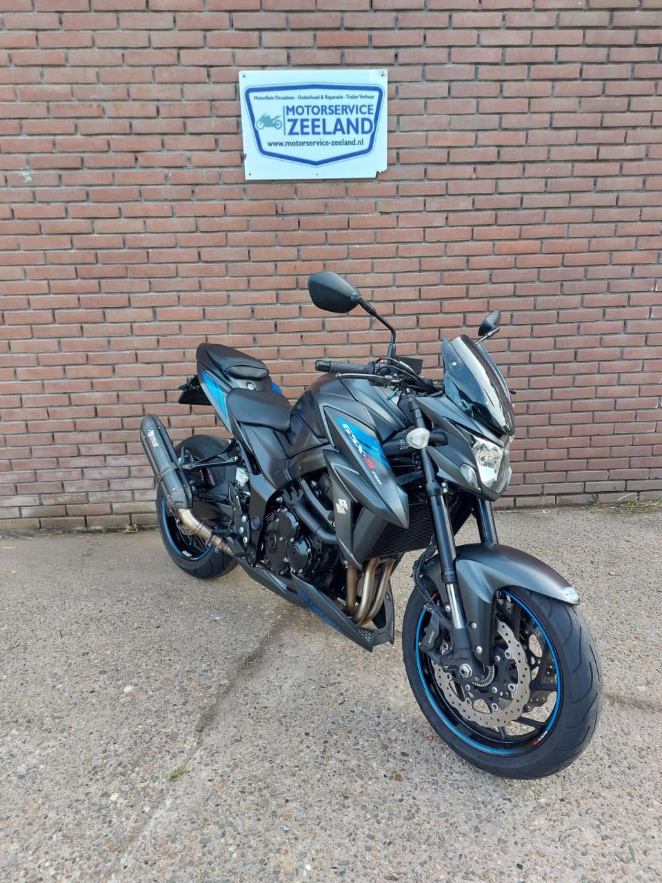 Suzuki GSX-S750 / GSX - S 750