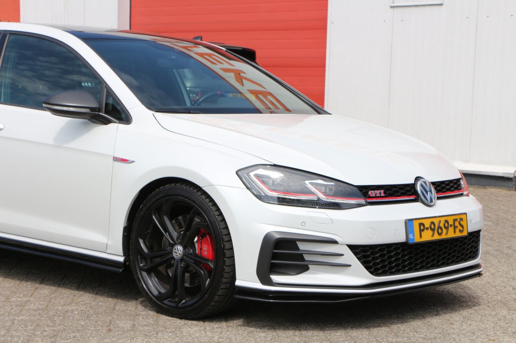 Volkswagen Golf 2.0 tsi gti tcr akrapovic | pano | discover pro