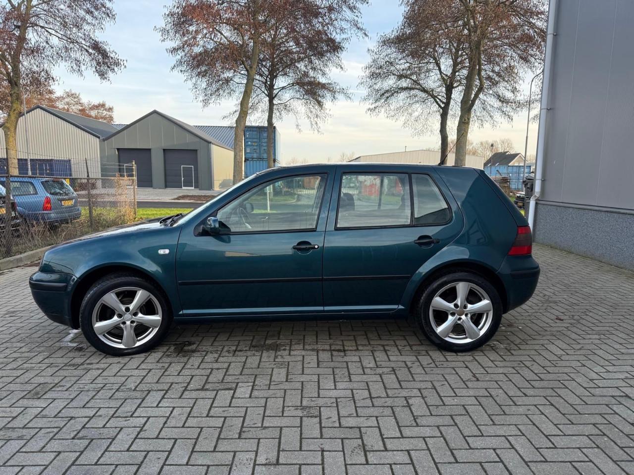 Volkswagen Golf 1.4-16V Master Edition