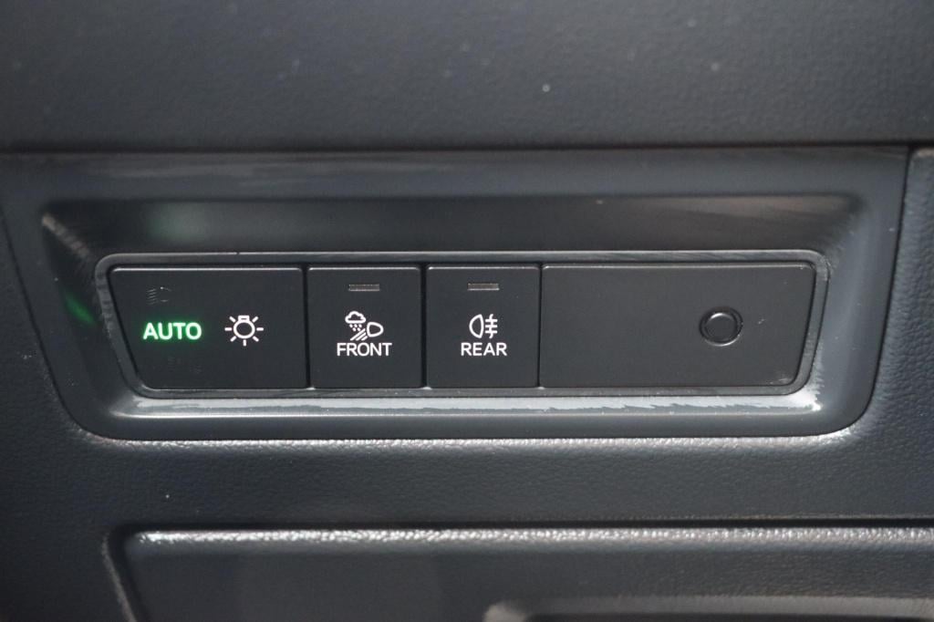 Volkswagen Touareg 3.0 tsi ehybrid 4motion black style 380pk tiptronic | so