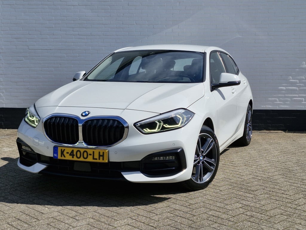 BMW 1 Serie 118i executive edition | sport line pakket | bmw led