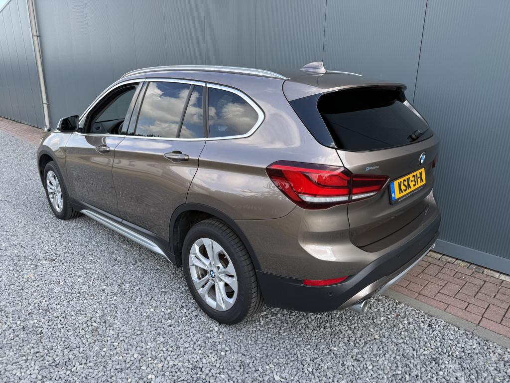 BMW X1 sdrive20i automaat high executive