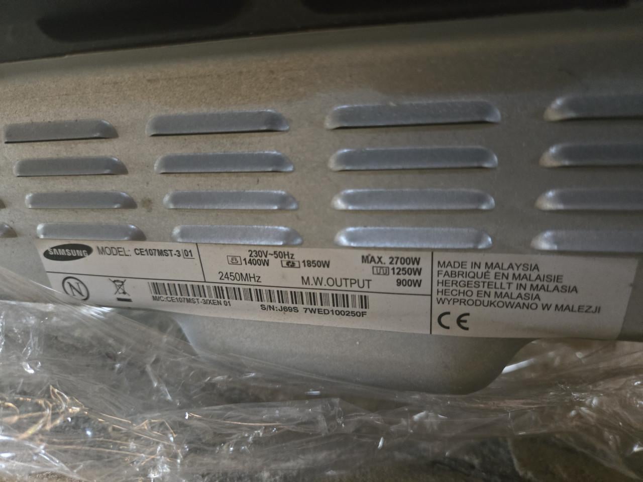 Samsung CE107MST-3 vrijstaande combimagnetron