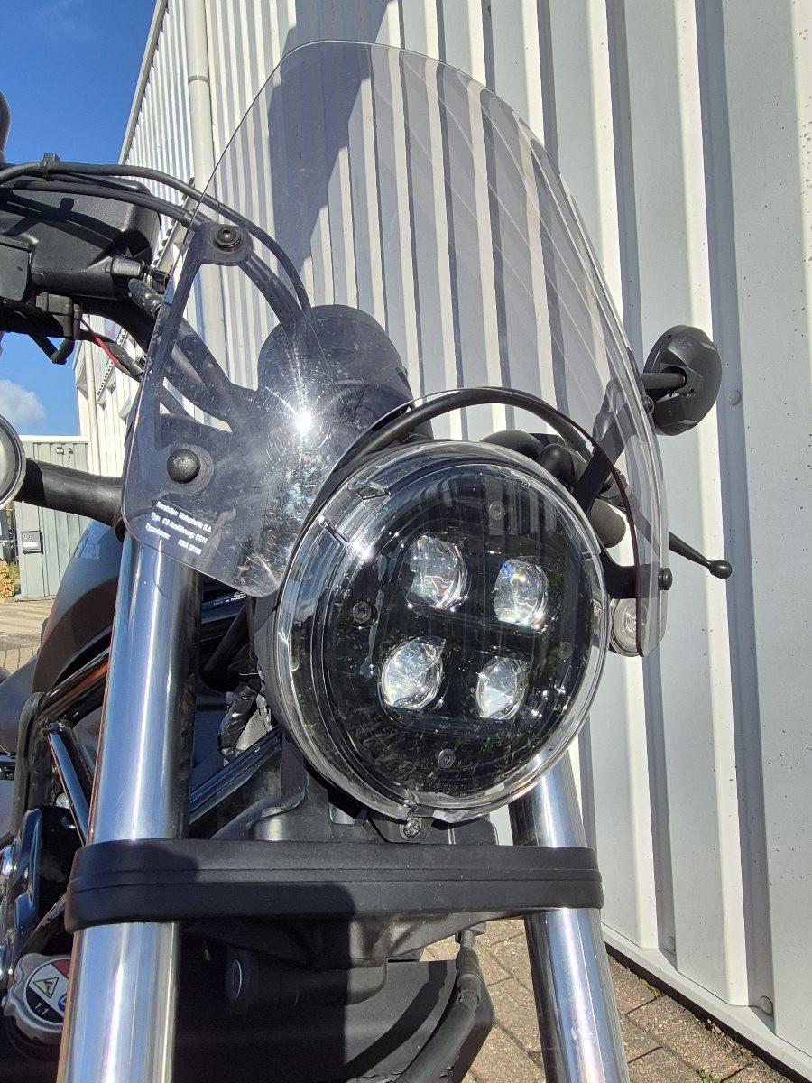 Honda Rebel 500 uit 2025, nagenoeg nieuwe chopper