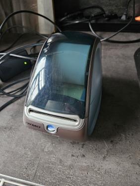 Werkende Dymo label writer 400 turbo printer met labels