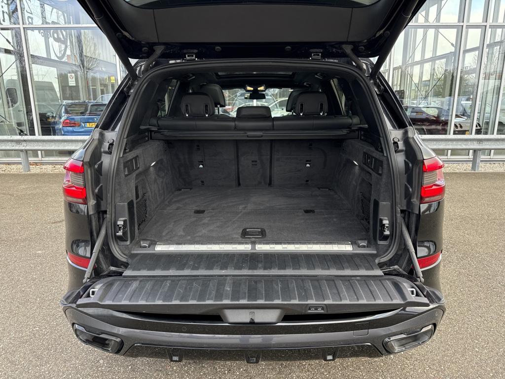 BMW X5 xdrive45e high executive m sport individual | massage | skylounge | 