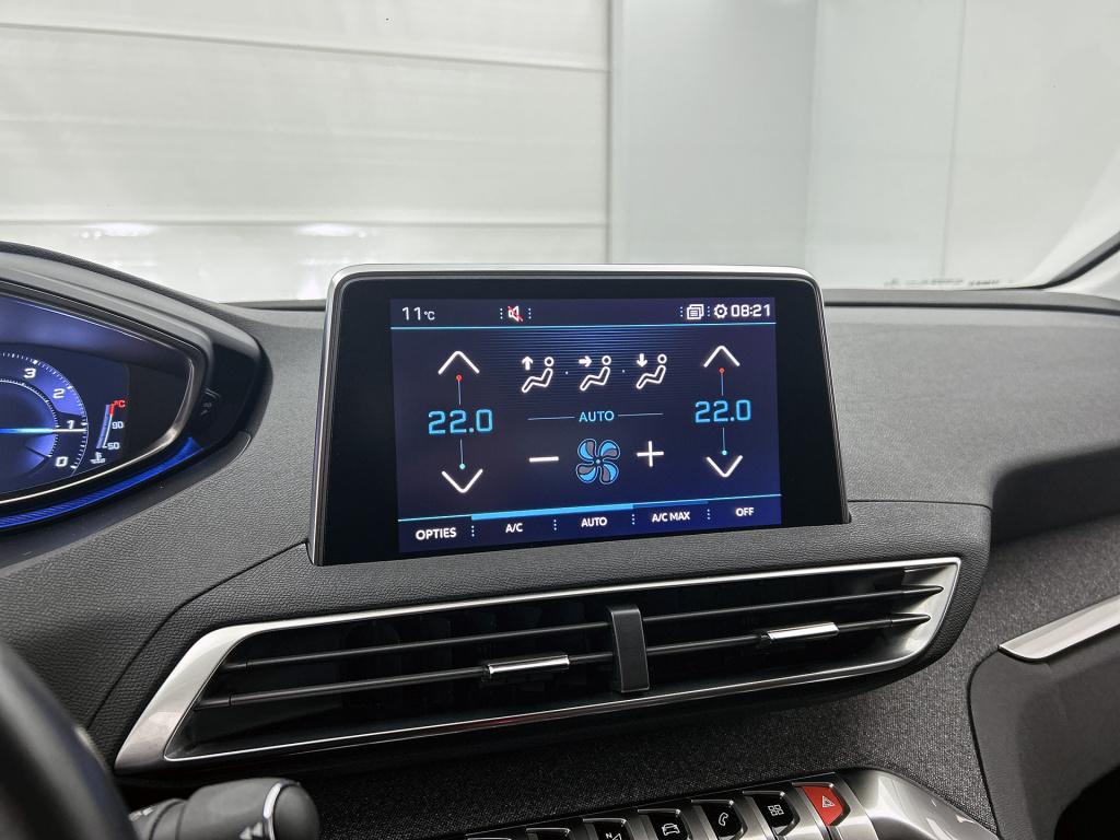 Peugeot 3008 130 pk allure | rijklaar | trekhaak | elektrische achterklep |