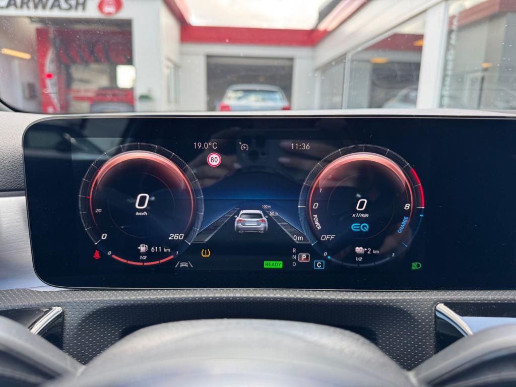 Mercedes-Benz A-Klasse 250 e business solution amg limited