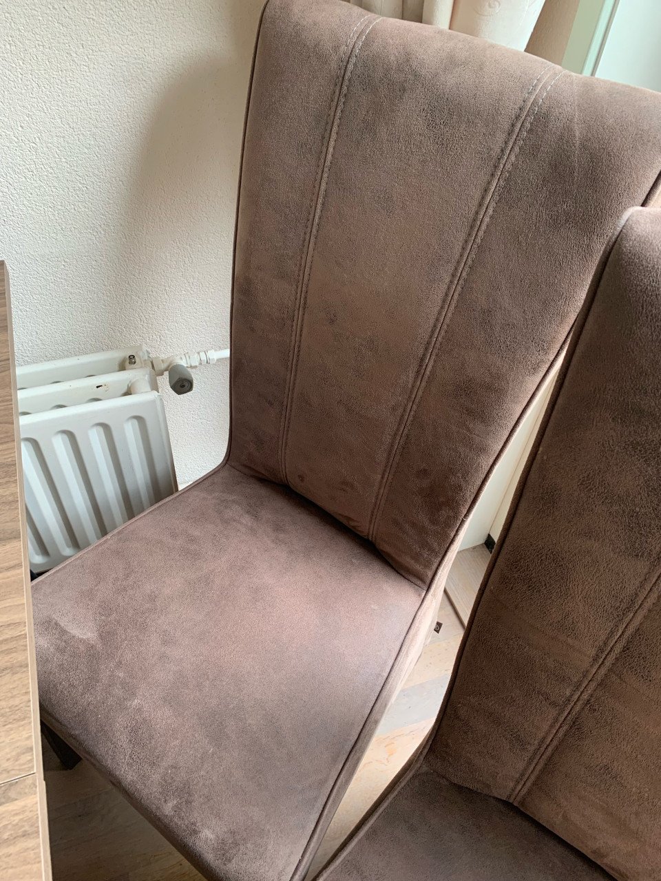6 persoons tafel + 6 stoelen