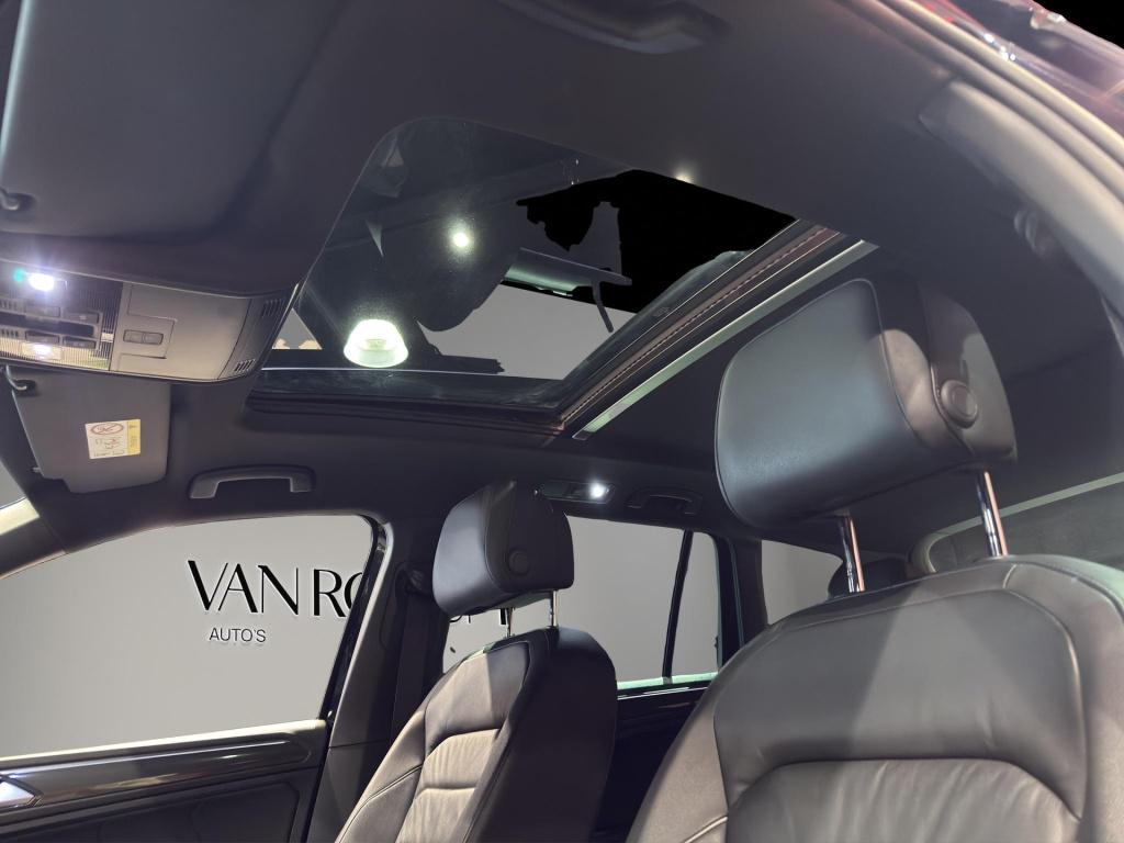 Volkswagen Tiguan 2.0 tsi 4motion highline business r-line exterieur | pano