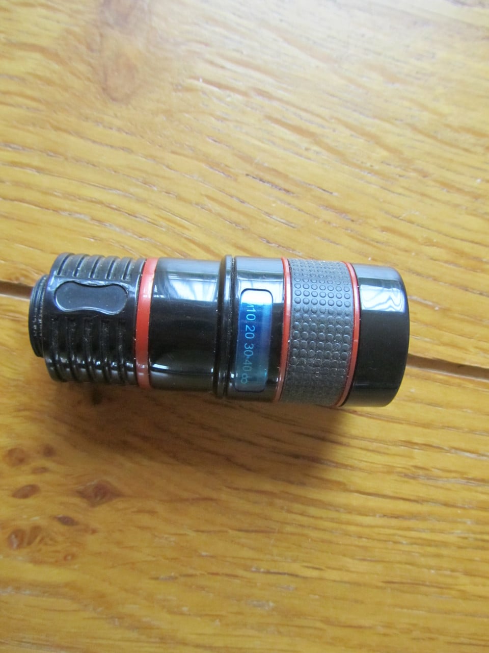 8 x Zoomlens...F18mm..