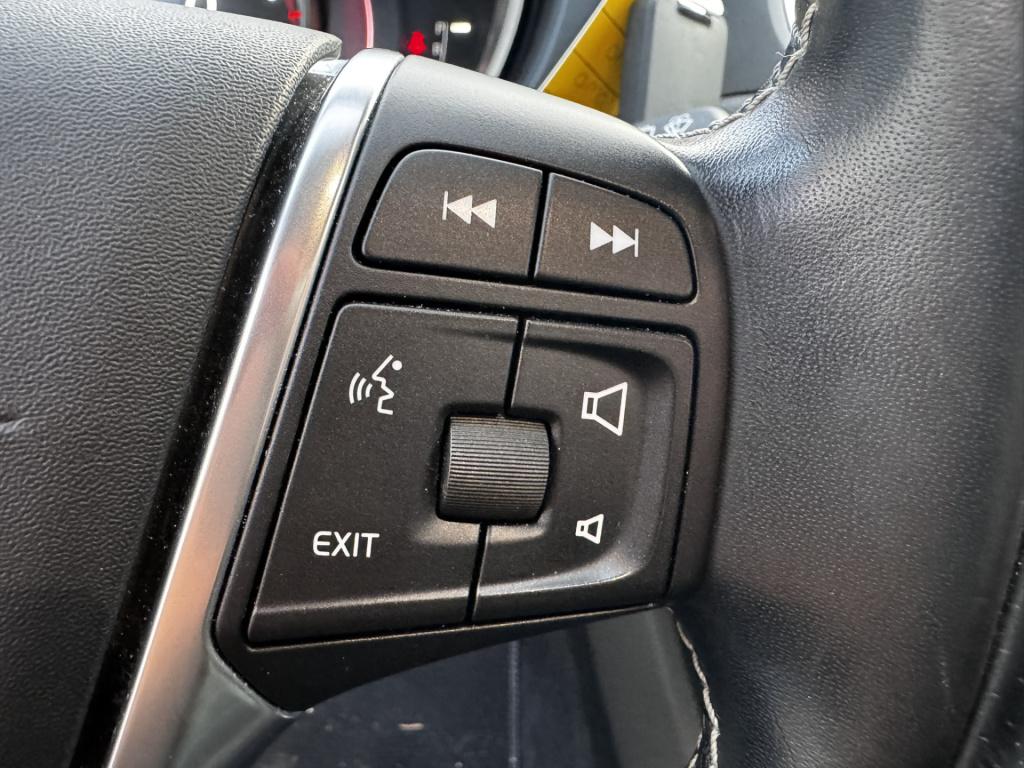 Volvo V40 2.0 t4 business sport | automaat | nav | carplay | trekhaak