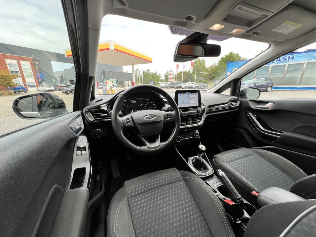 Ford Fiesta 1.0 ecoboost titanium | apple/ android carplay | st - velgen | 