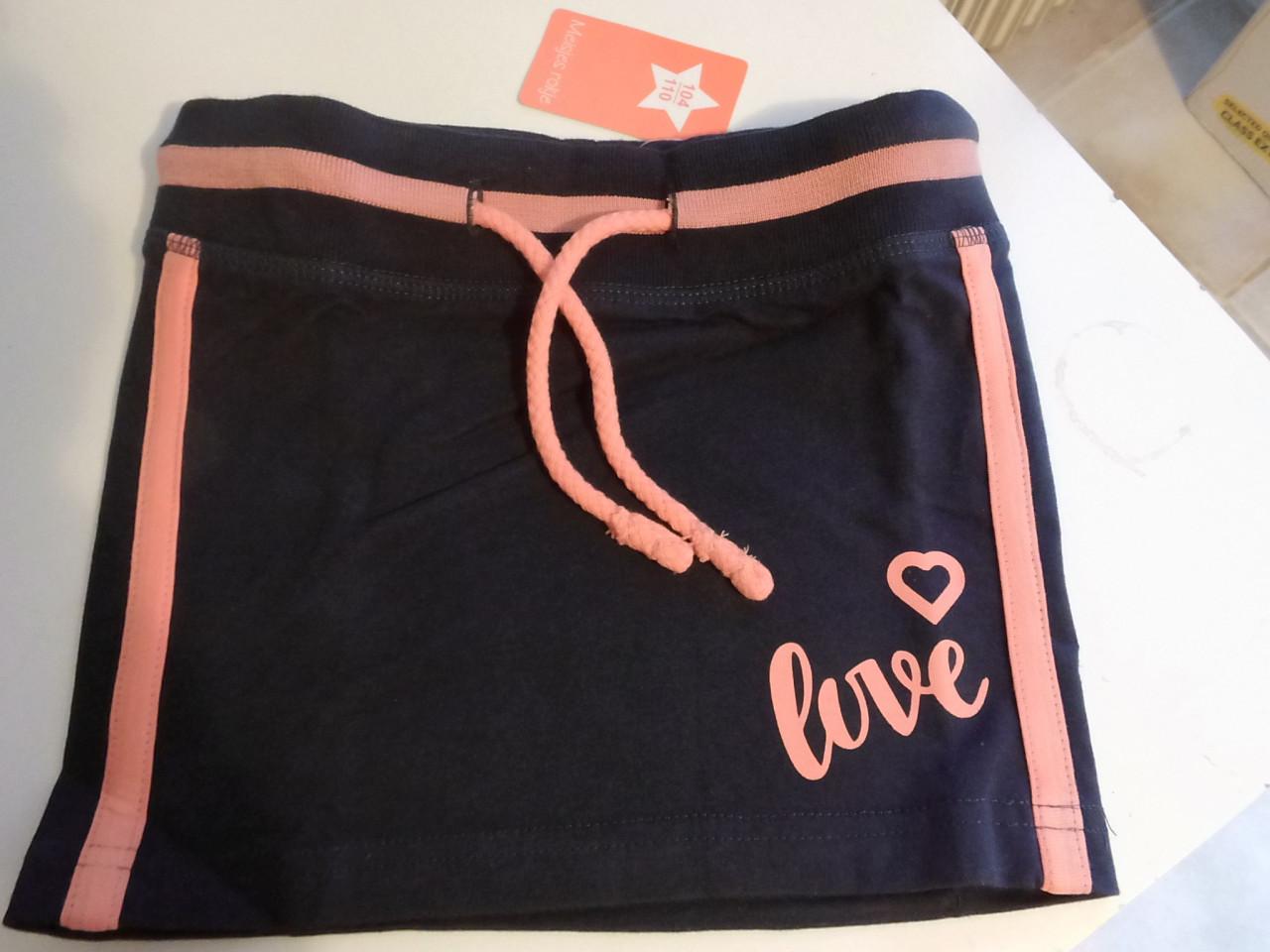 Rokje "Love" maat 104-110