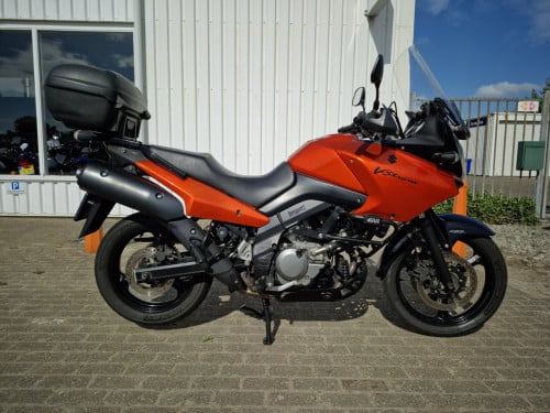 Suzuki VStrom DL650 abs uit 2011 met veel extra's