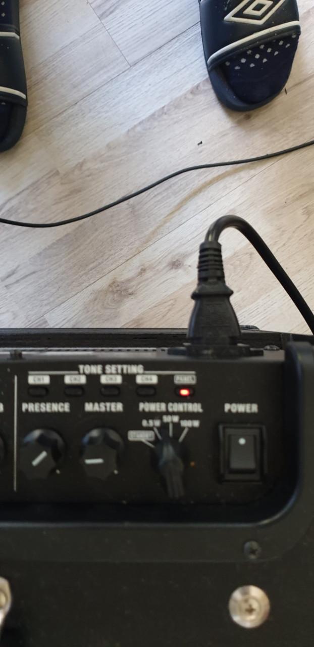 Boss Katana MK2 instelbaar van 0,5-50 -100 watt