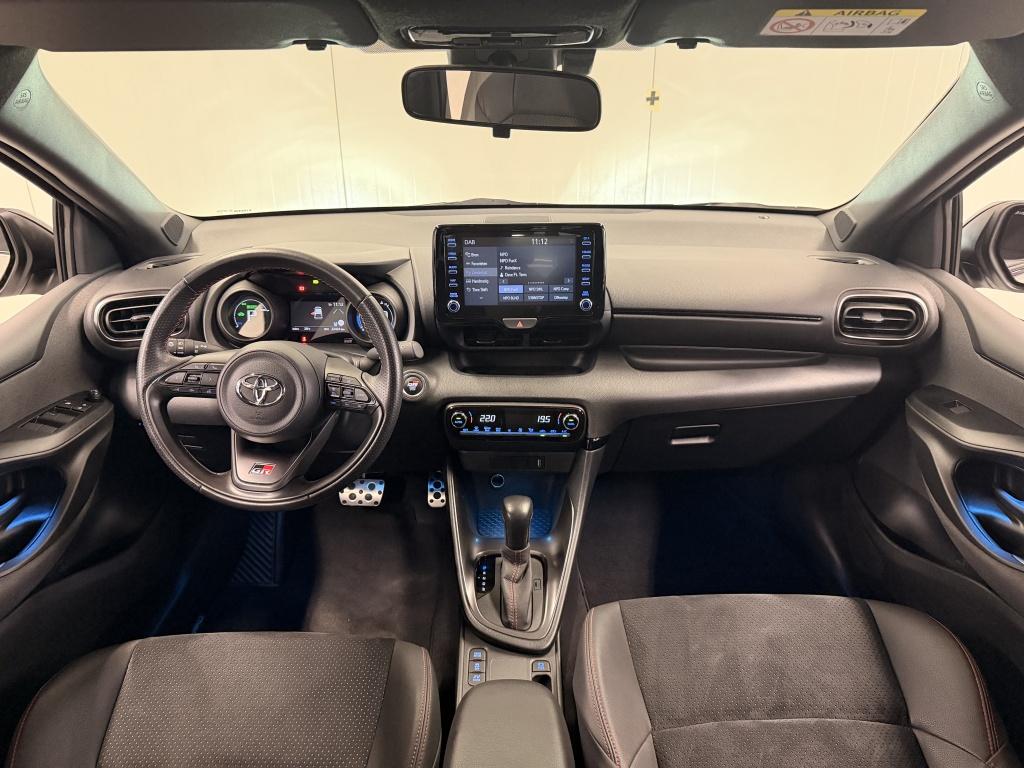 Toyota Yaris 1.5 hybrid gr sport