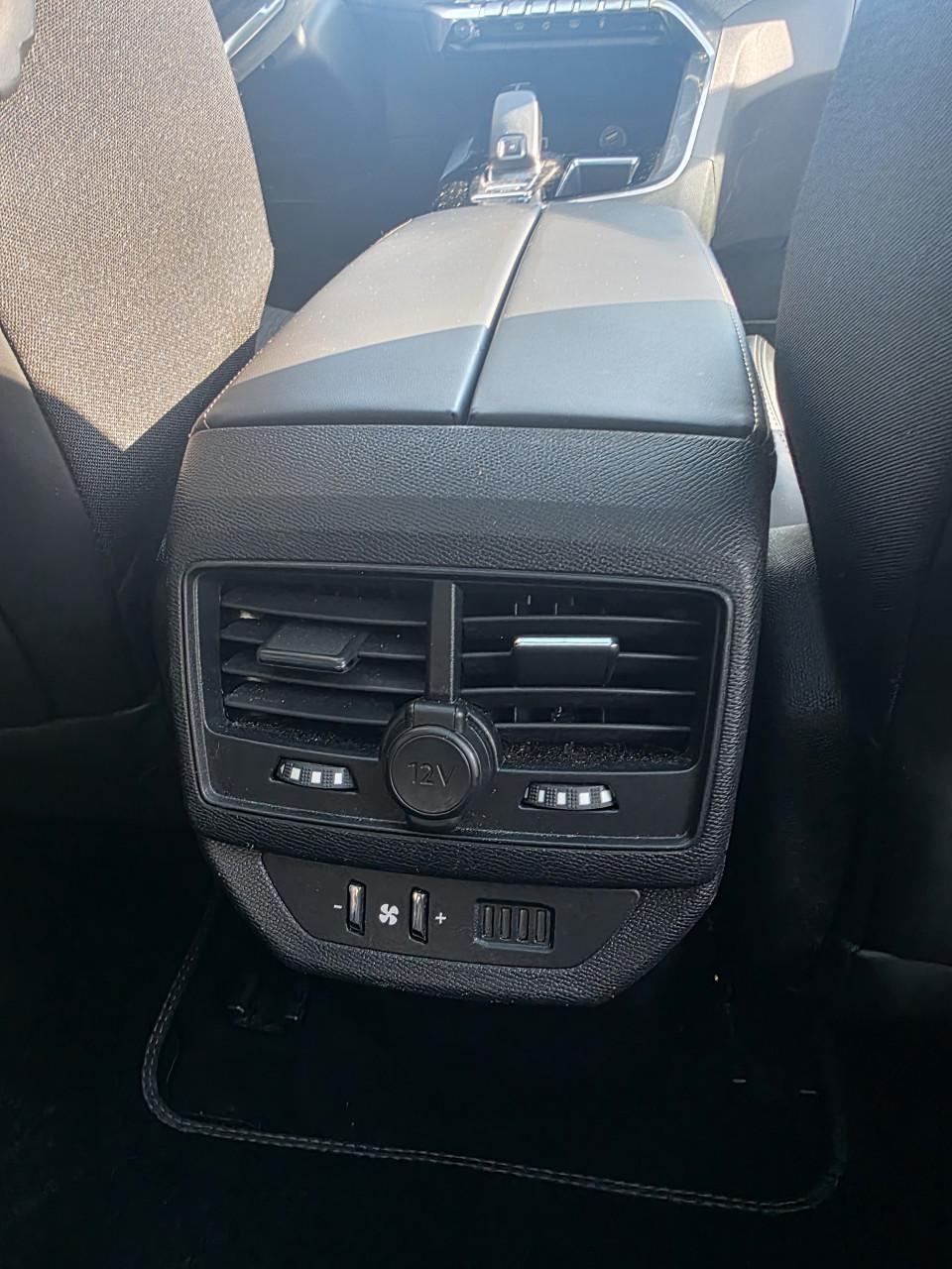 Peugeot 5008 GT Line automaat 7 Zitplaatsen