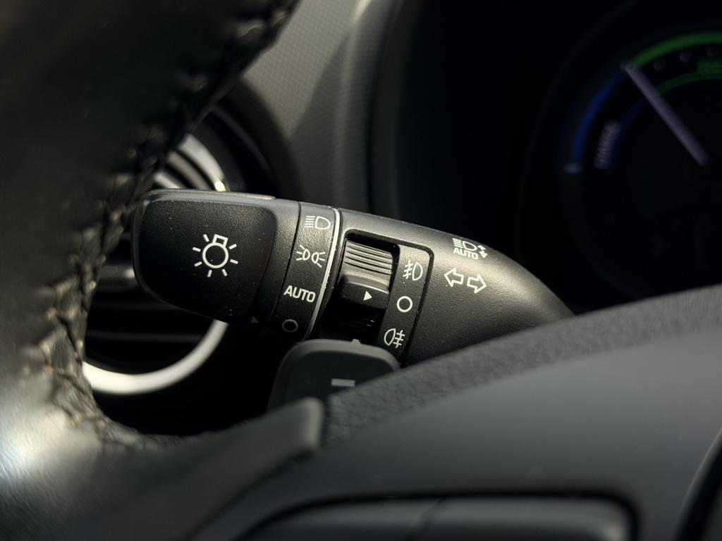 Hyundai Kona 1.6 gdi hev premium two-tone | carplay | camera | cruise contr
