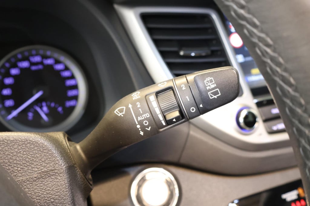 Hyundai Tucson 1.6 t-gdi premium 4wd, carplay, trekhaak, pano, stoel + stuu