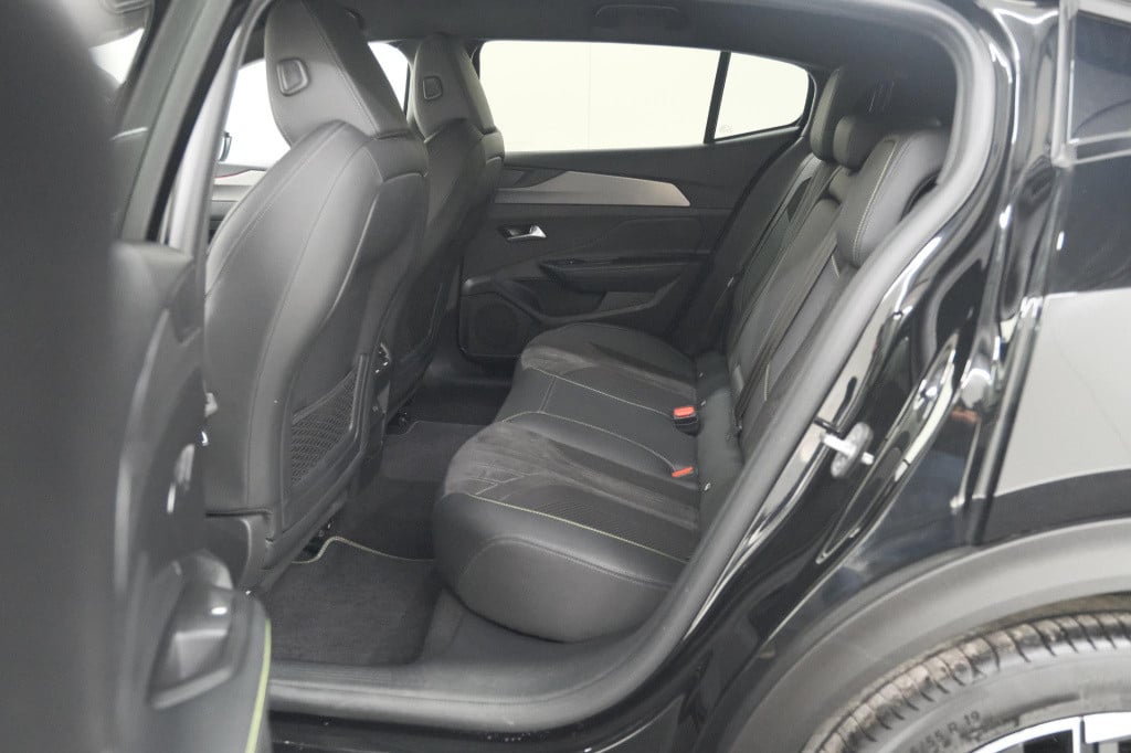 Peugeot 408 puretech gt 130 eat8 | 360 camera | rgr comfortstoelen | elektr