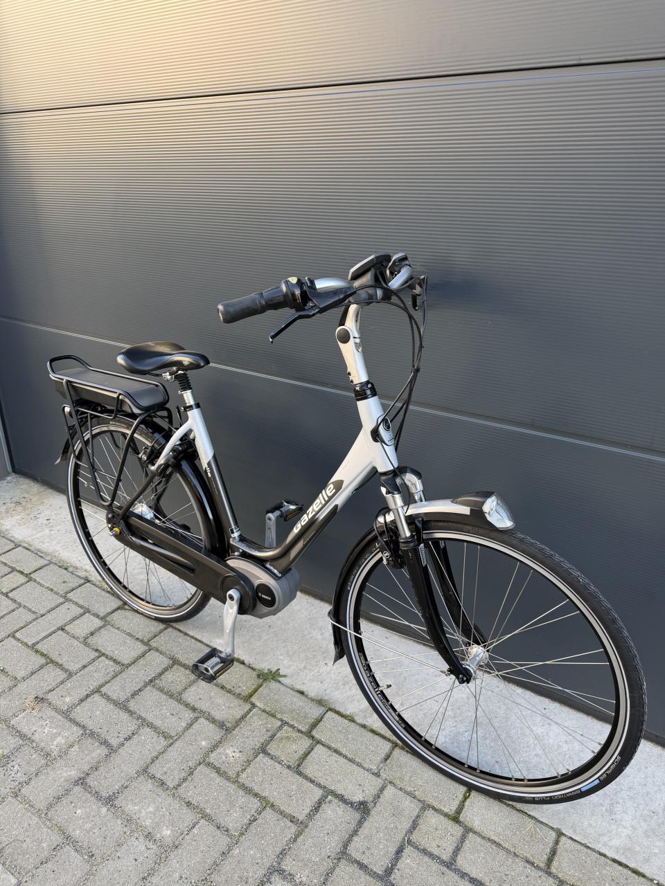 Gazelle Orange middenmotor elektrische fiets 400WH
