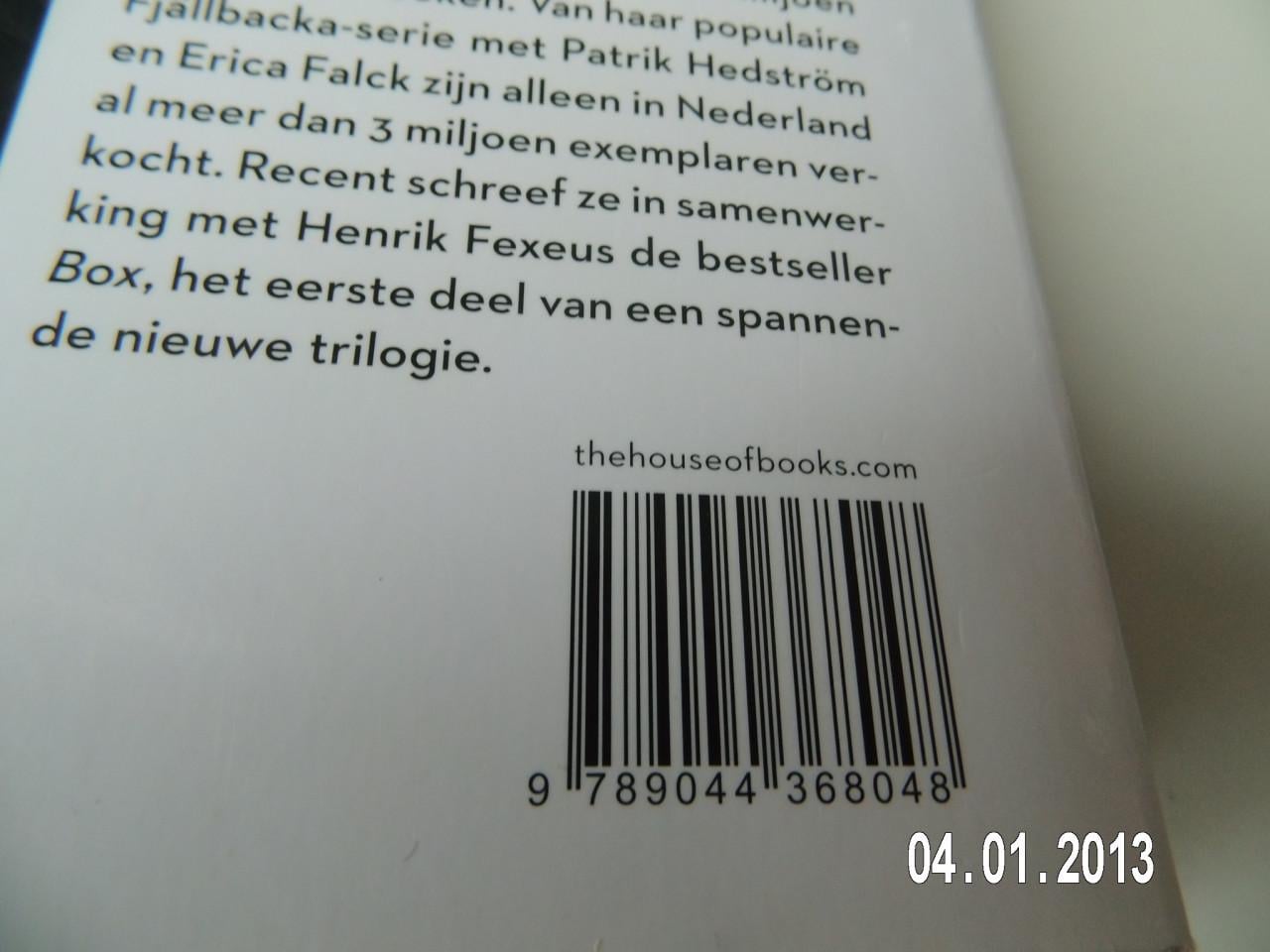 3 Thrillers van Camilla Läckberg.