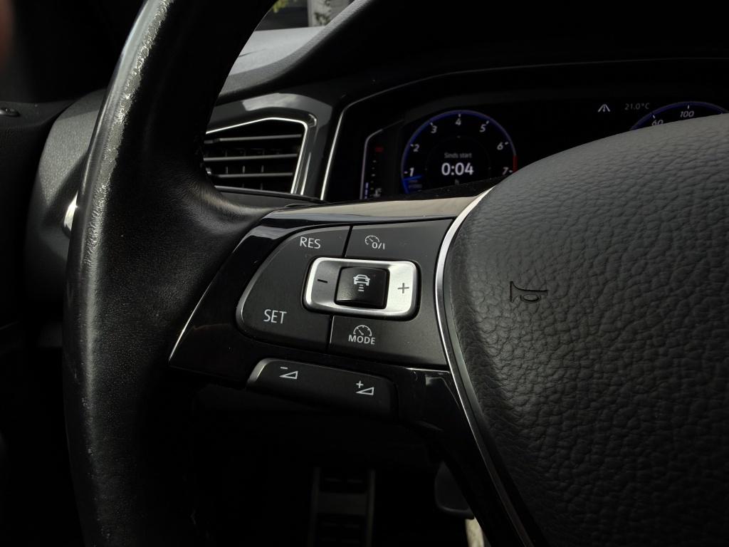 Volkswagen T-roc 1.5 tsi sport