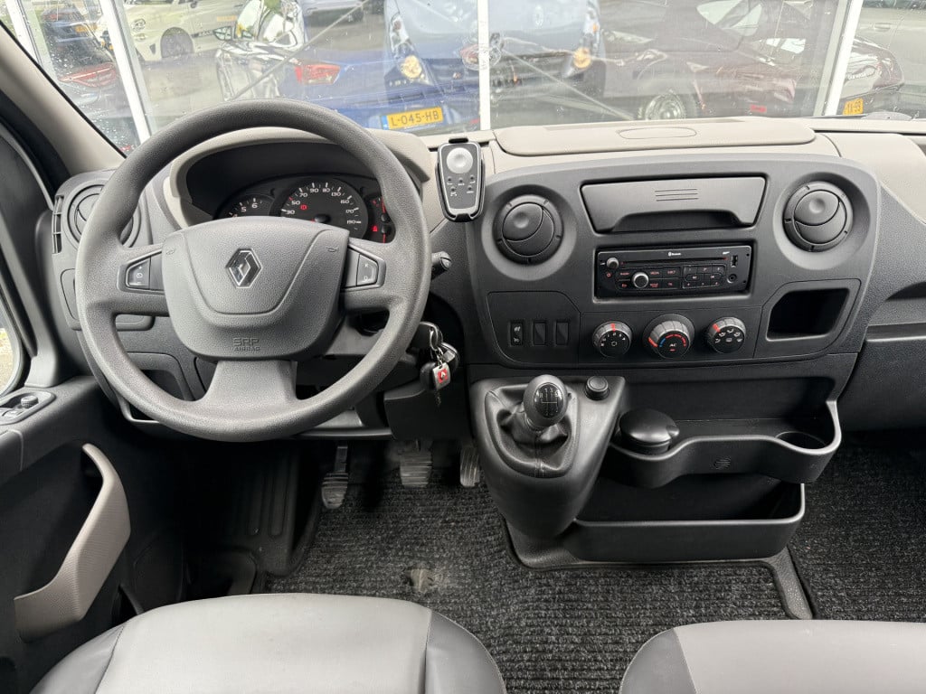 Renault Master t35 2.3 dci l2h2 | nl-auto | 1e eig | navi | cruisec. | trek
