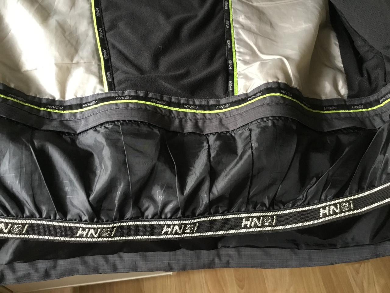 Ski- Jack.   Human Nature.  Maat XXL