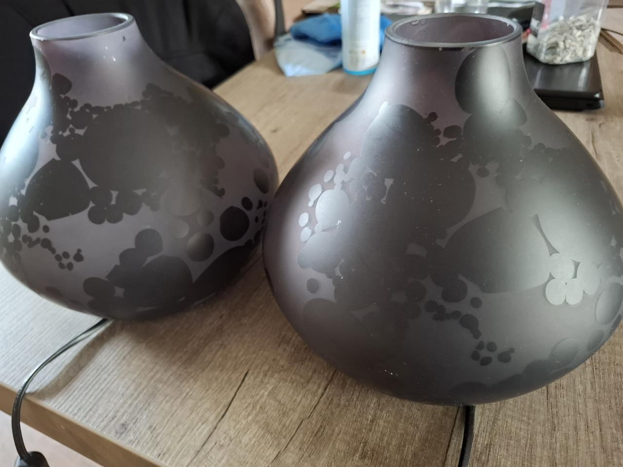 2 lampen zwart