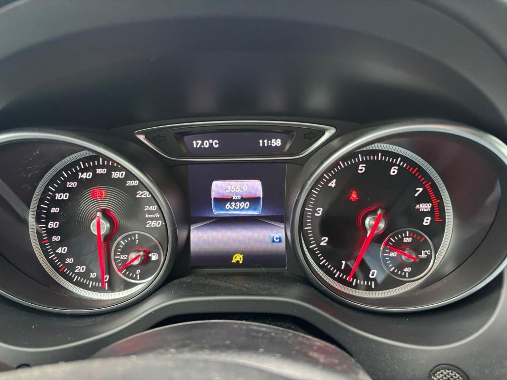 Mercedes-Benz Gla-klasse 180 122pk business solution, cruise control, elekt