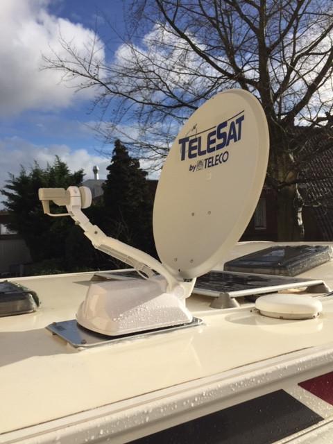 Service en verkoop Satellietschotels