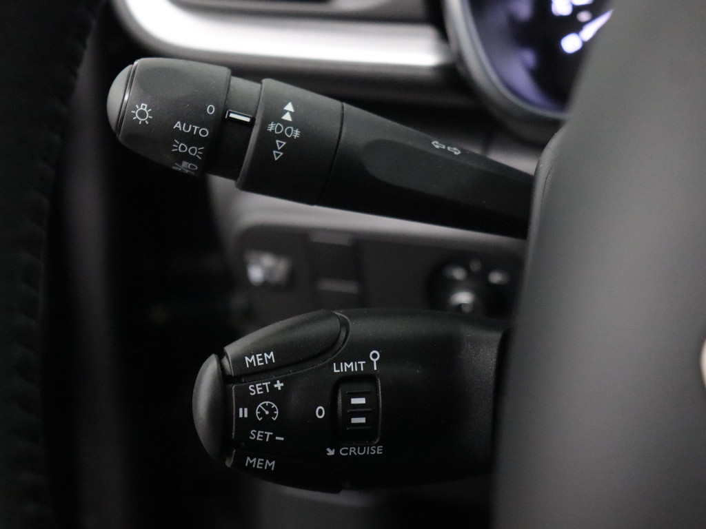 Citroen C3 puretech 110pk automaat shine | rijklaar | | rijklaar |