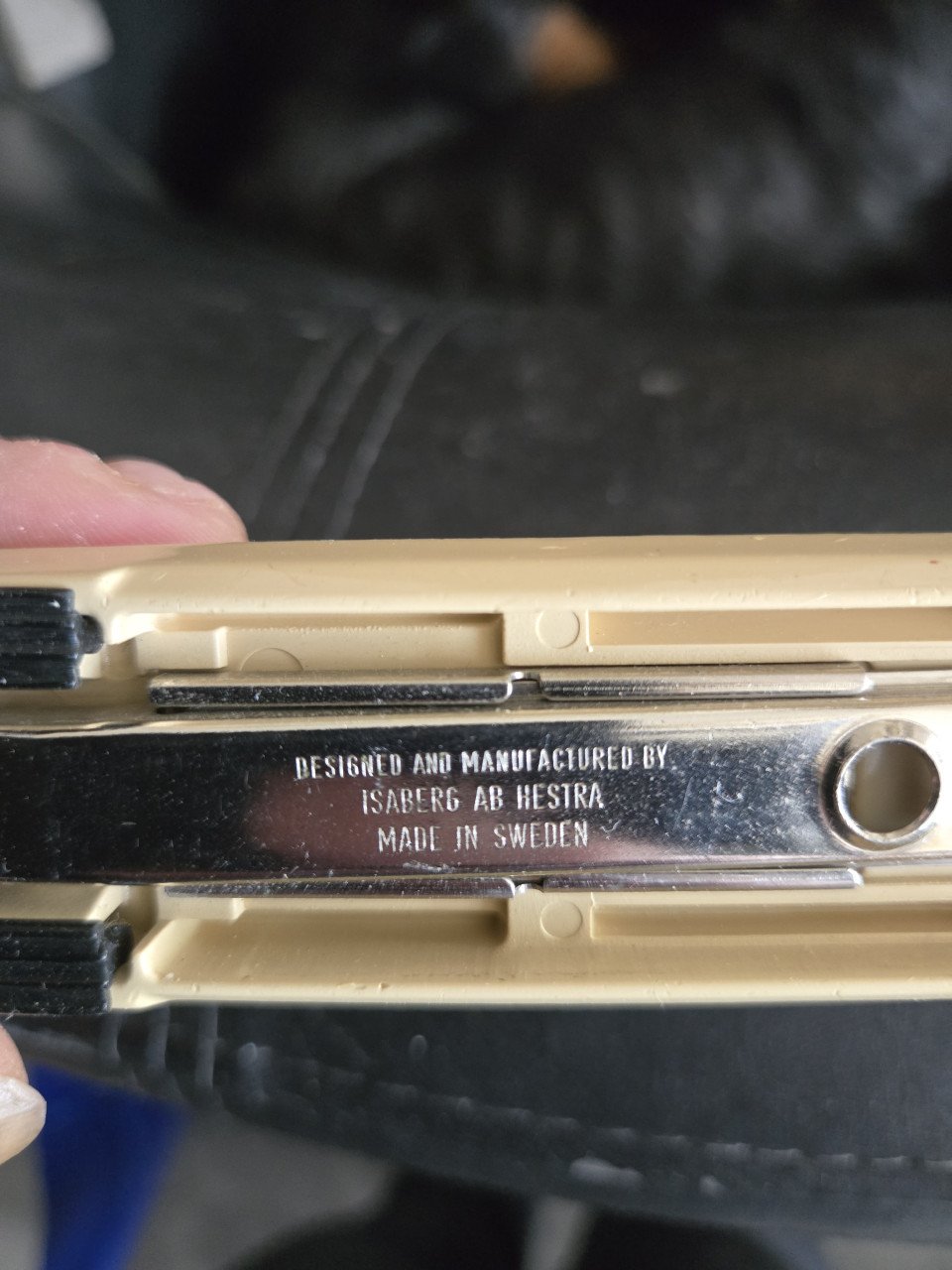 Vintage nietmachine Rapid 25 uit Sweden. Ontwerp Isaberg Ab Hestra.