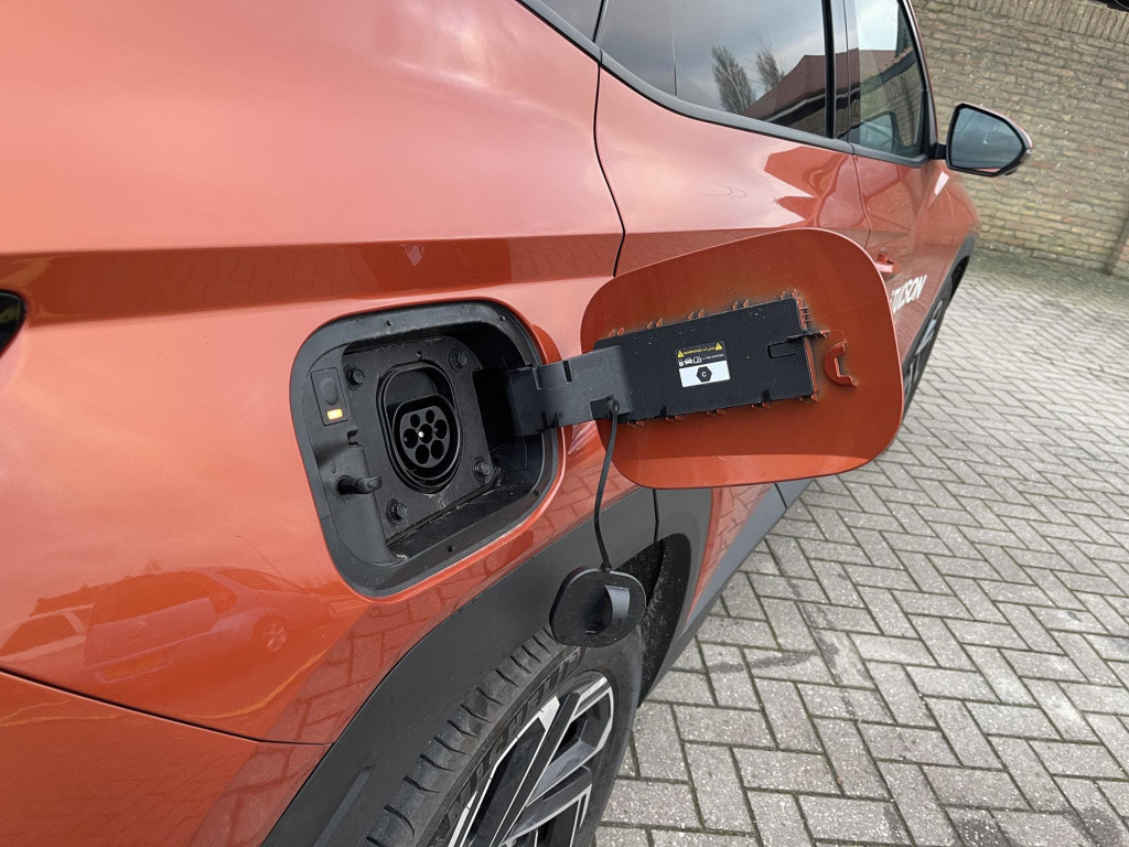 Hyundai Tucson 1.6 t-gdi phev premium 4wd