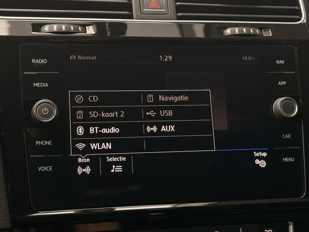 Volkswagen Golf variant 1.4 tsi highline | led | acc | massage | stoelverwa