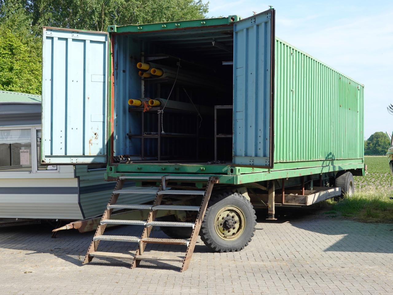 Diverse containers voor (tijdelijke) opslag, schuilstal of bedrijfsruimte