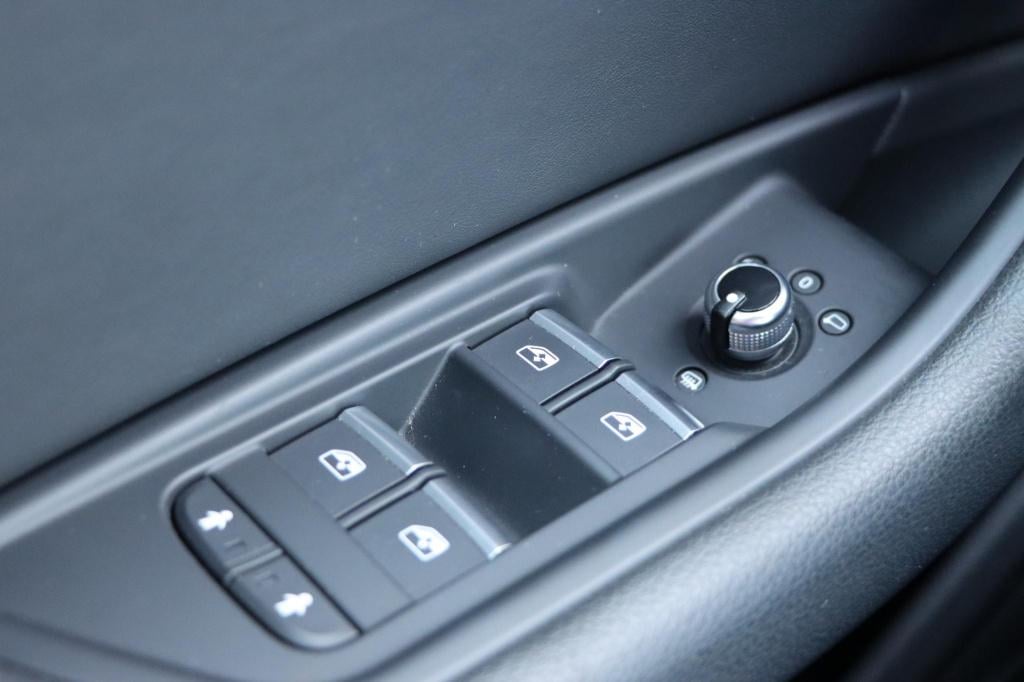 Audi A4 avant 1.4 tfsi sport s line edition