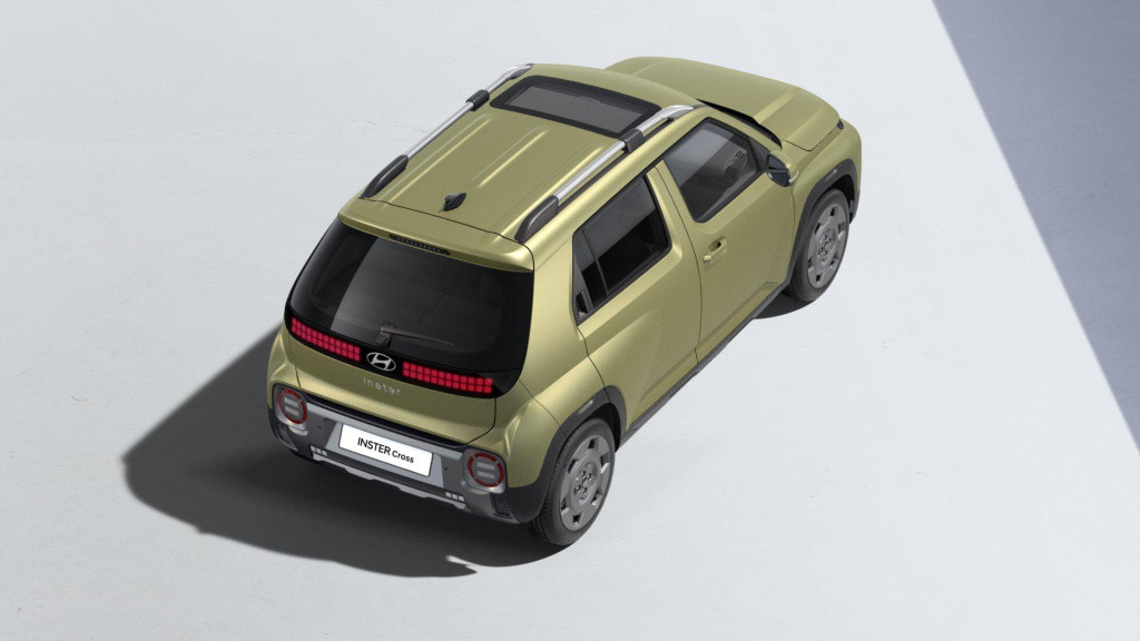 Hyundai Inster cross sky plus 49 kwh
