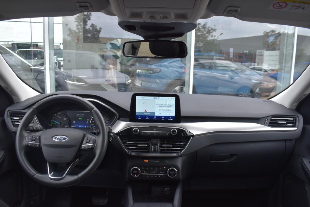 Ford Kuga 2.5 phev titanium x | climate control | adaptive cruise control |