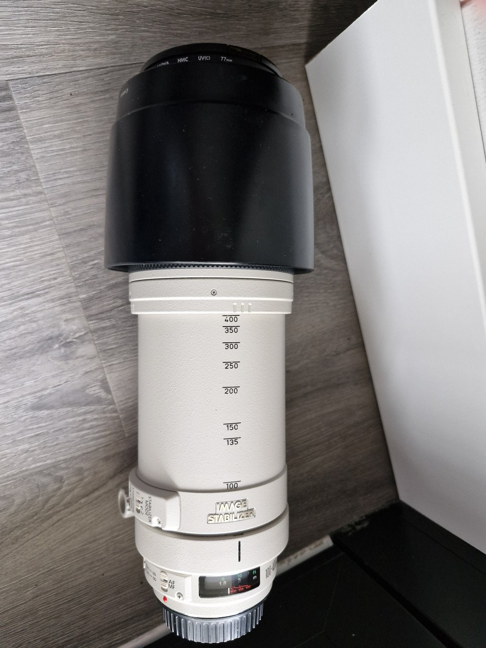 Canon EF 100-400 mm lens