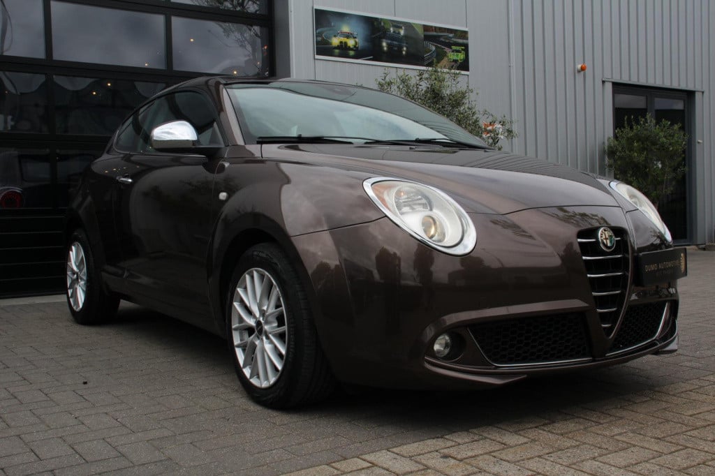 Alfa Romeo MiTo 1.4 super - 1e eig - dealer oh - climate - stoel verw - crh