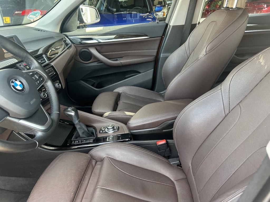 BMW X1 sdrive18i centennial high executive automaat