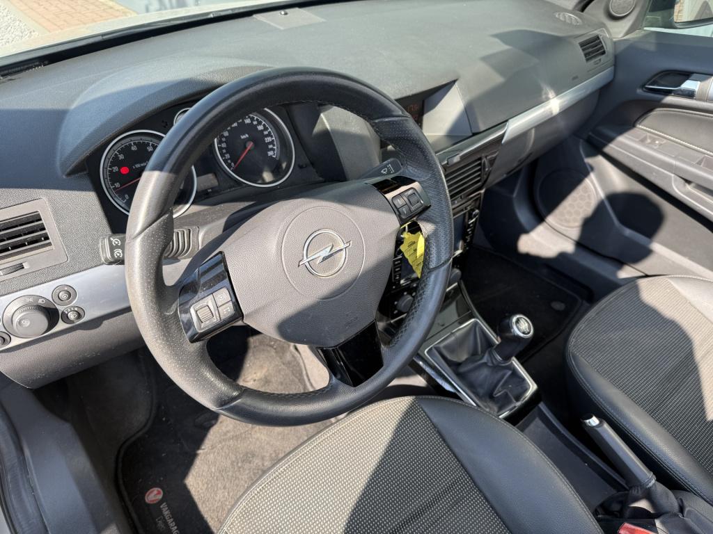 Opel Astra twintop 1.8 cosmo cabriolet