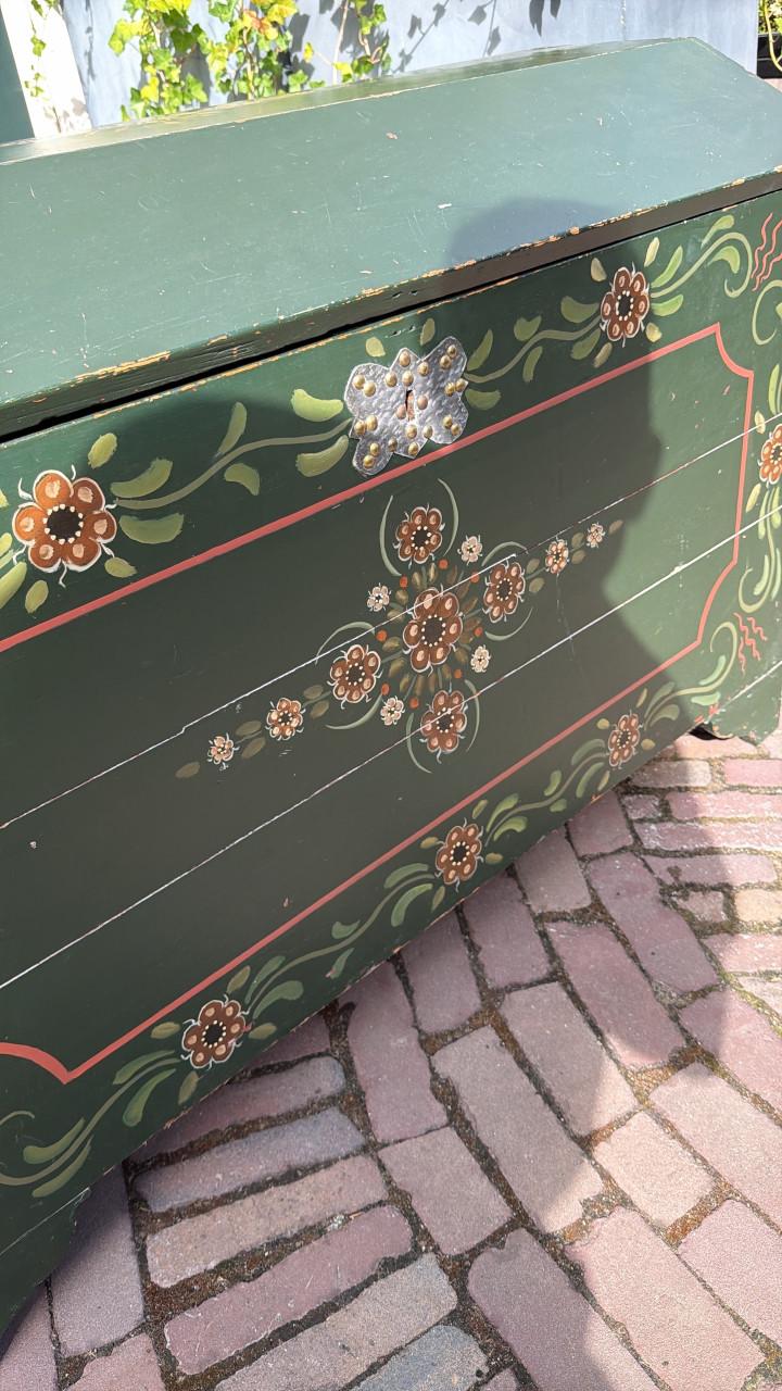 PRACHTIGE HANDBESCHILDERDE KIST